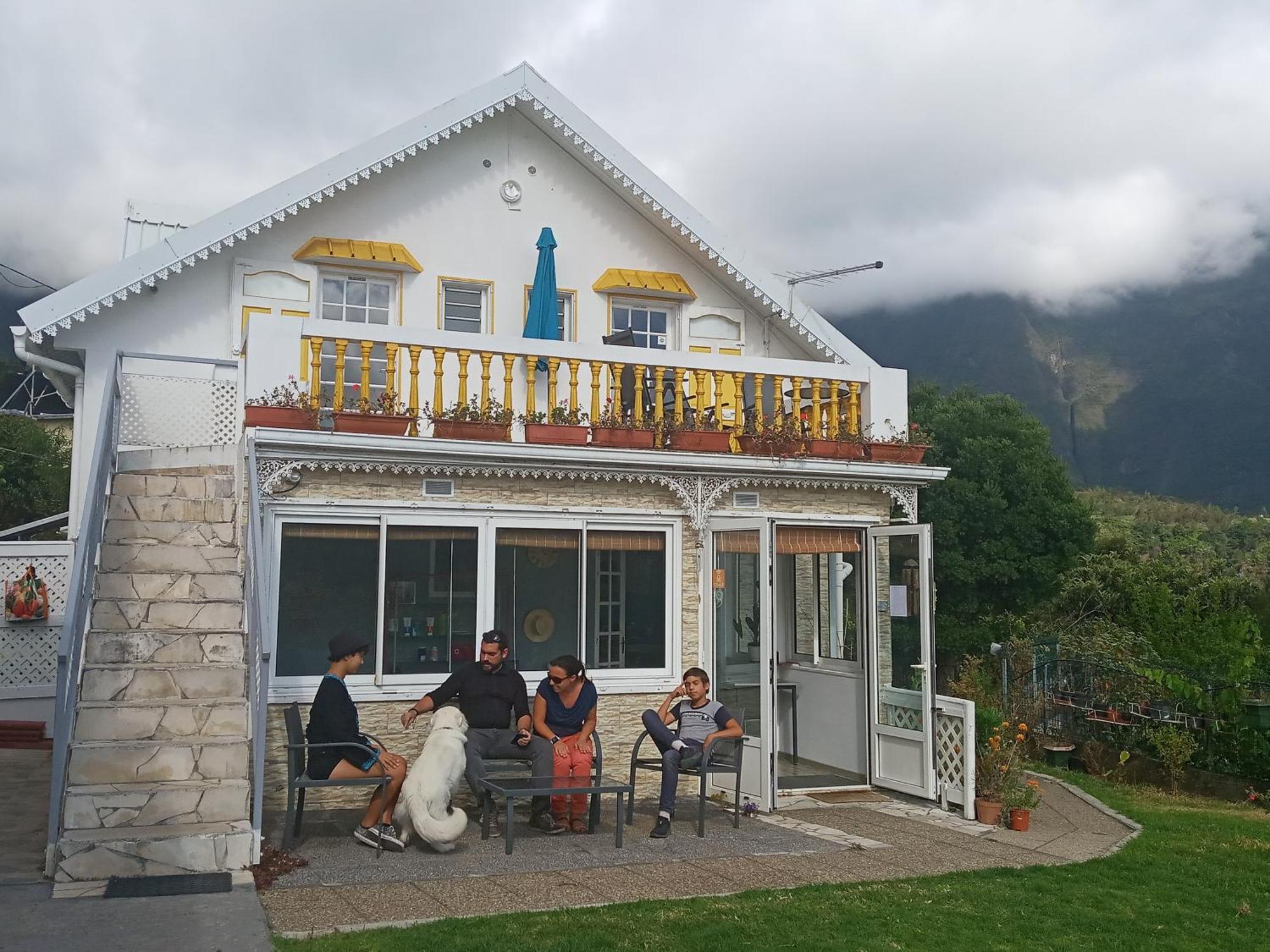 Au Coeur Du Paradis Силаос Екстериор снимка